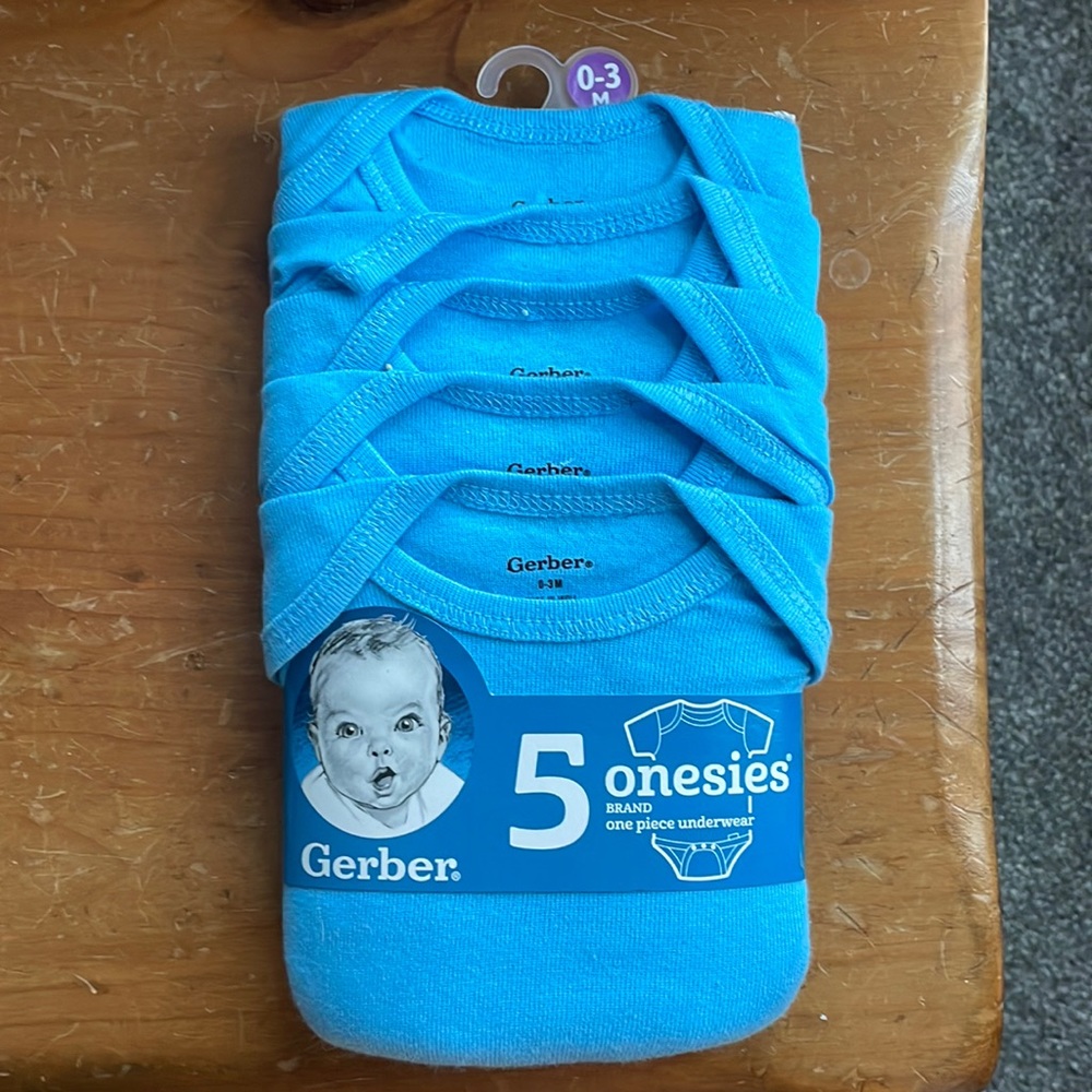 Gerber onesies 5 pack